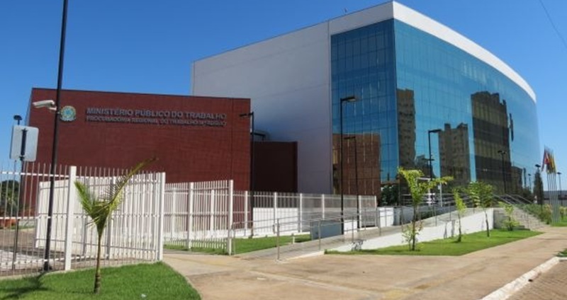 Ministério do Trabalho multa Ricco Transportes devido atraso de salários e não pagamento de FGTS em Rio Branco