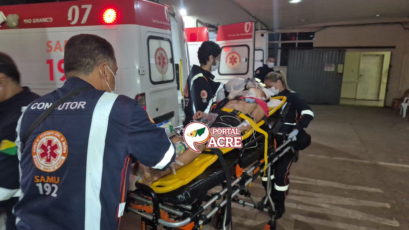Acidente entre moto e bicicleta deixa dois feridos no Chico Mendes