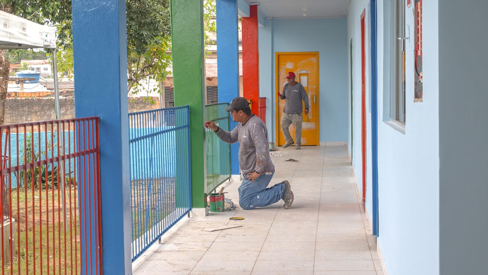 Prefeito visita Creche Infantil Gumercino Bessa, que será credenciada pela Prefeitura de Rio Branco