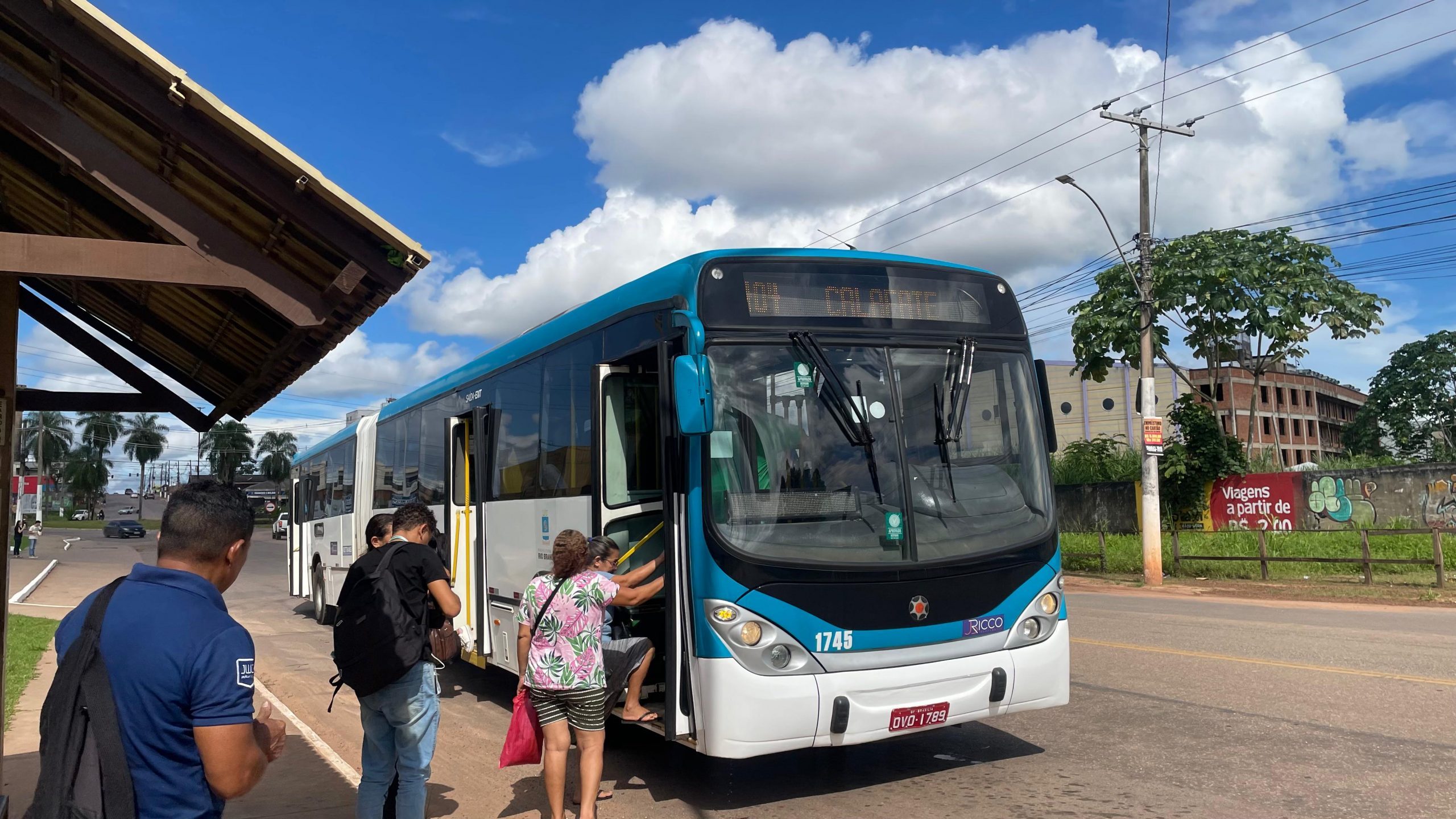 Após decretar emergência, prefeitura estende prazo para estudo do transporte coletivo em Rio Branco