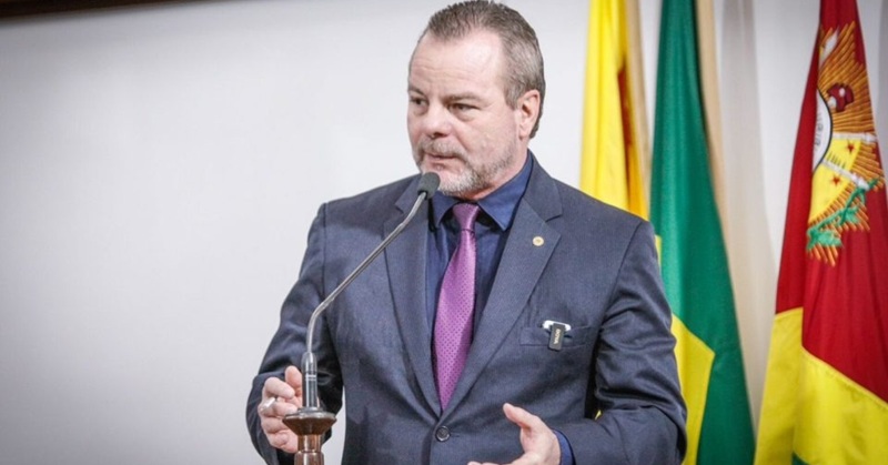 Após ataque no Instituto São José, deputado propõe indenização de R$ 100 mil às famílias das vítimas