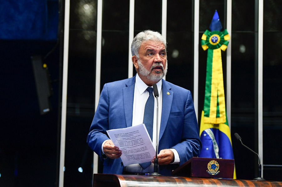 Petecão foi o primeiro senador a denunciar casos envolvendo o Banco Master no Senado