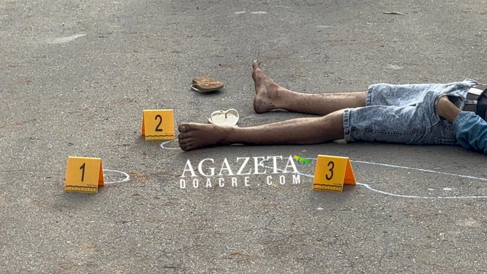 Jovem é morto com tiro na cabeça ao sair para comprar pão